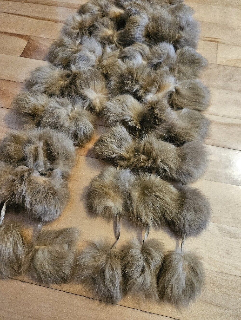 Lot Of 3 Old Fur Scarves Scarf Neck Wraps Drapes - Picture 5 of 12